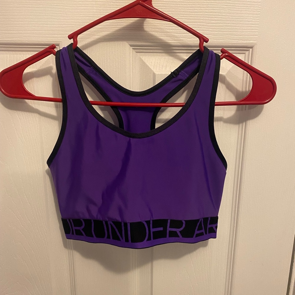 Women’s under armor sports bra size M purple black like new